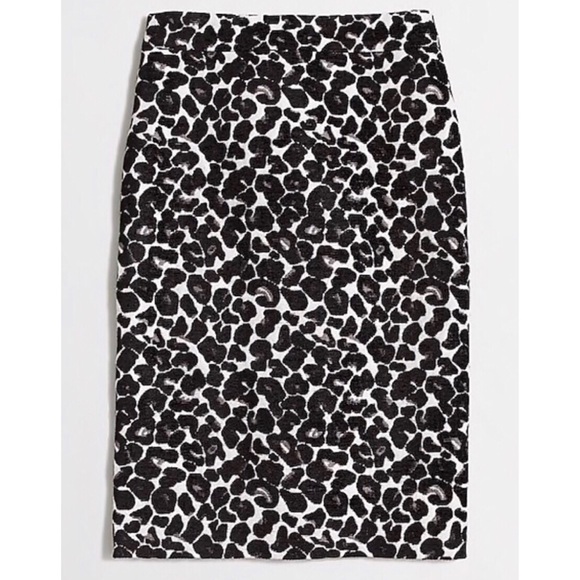 J. Crew Factory Dresses & Skirts - J. Crew Factory Leopard Print Pencil Skirt